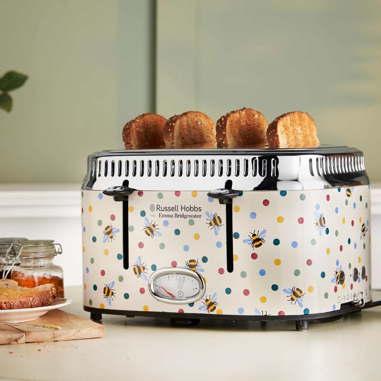 Emma Bridgewater Bumble Bee & Polka Dot 4 Slice Toaster (Countdown Gauge Shows Time Remaining, Independent & Wide Slots, Lift & Look Feature, 6 Browning Settings, 2400W, Cream) 27250