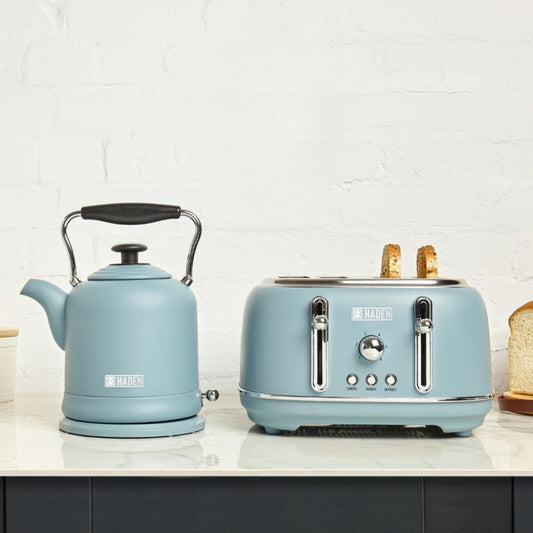 Haden Highclere Bundle Set of Kettle & 4 Slice Toaster Blue