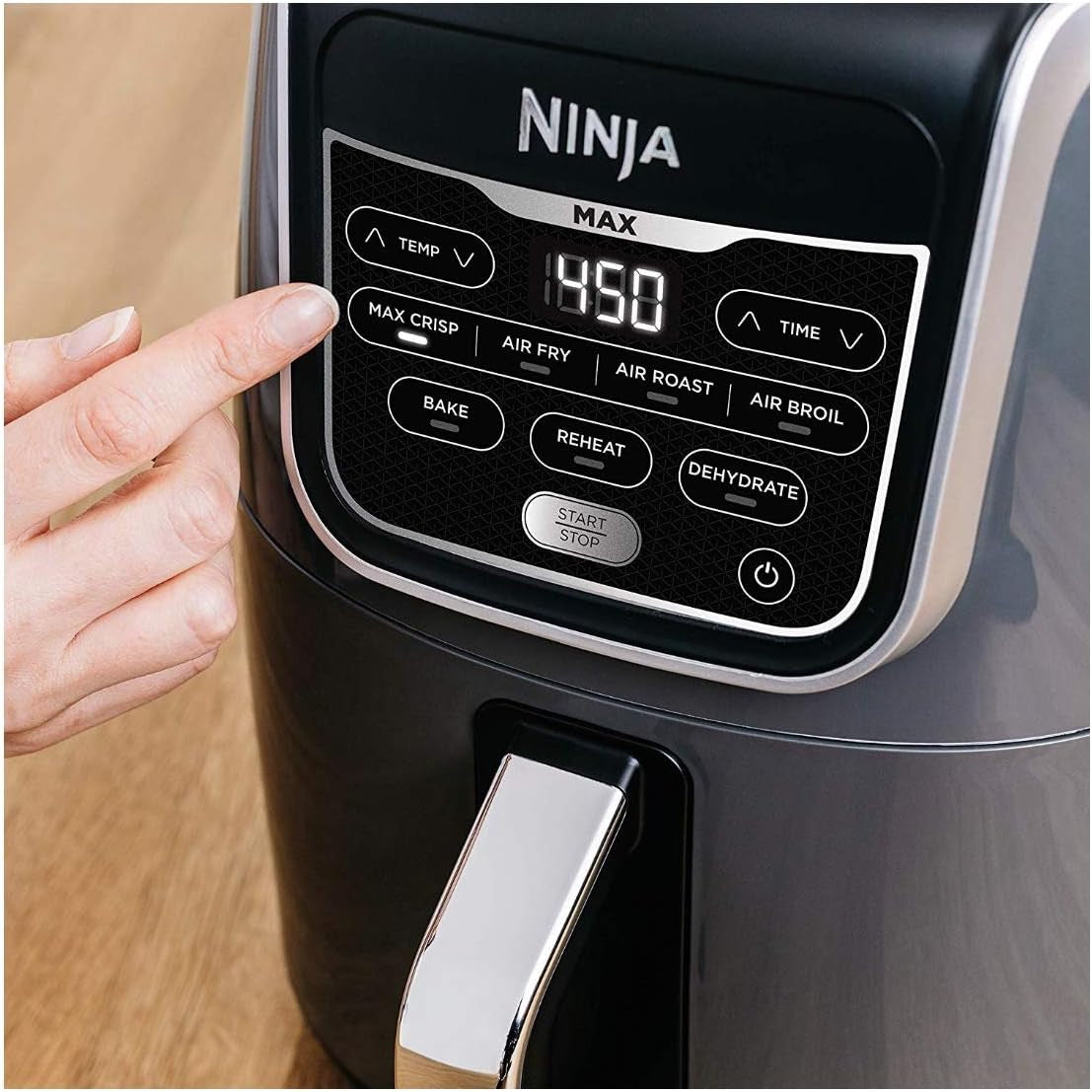 Ninja AF161 Max XL Air Fryer That Cooks, Crisps, Roasts, Bakes, Reheats and Dehydrates, with 5.5 Quart Capacity, and a High Gloss Finish, Grey