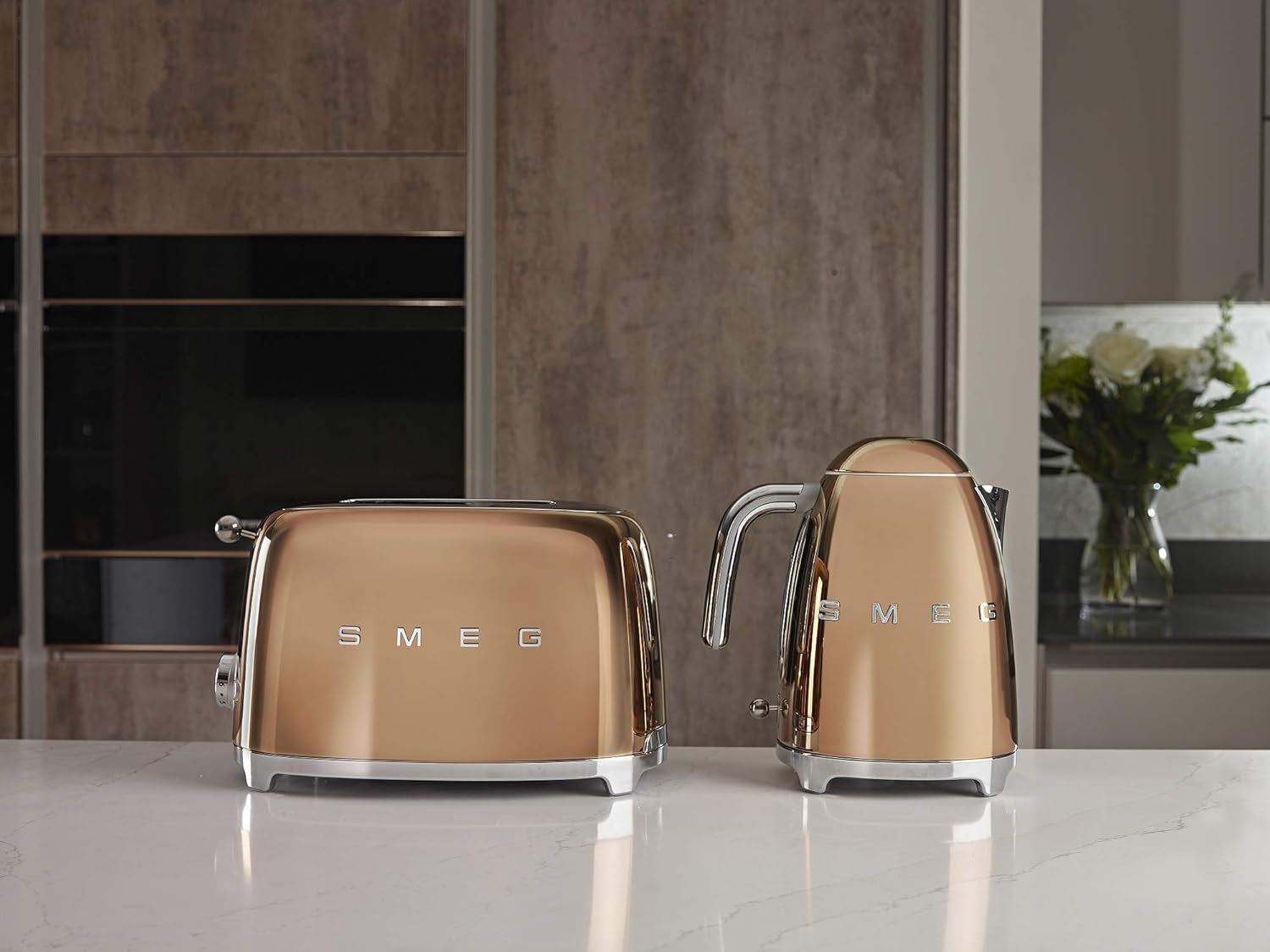 SMEG 2 Slice Toaster with 6 Presets and Defrost Function and Removable Crumb Tray TSF01RGUS, Rose Gold