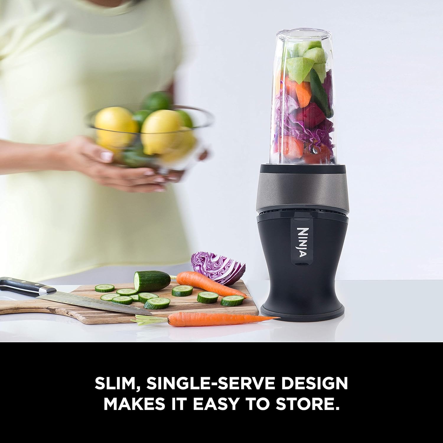 Ninja Fit Compact Personal Blender, Portable Blender for Smoothies, Shakes, Food Prep, and Frozen Blending, 700-Watt Base and (2) 16-Oz. Cups & Spout Lids, Black QB3001SS