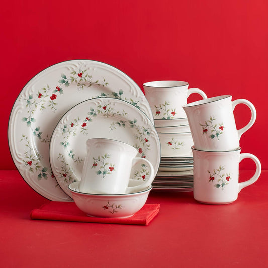 Pfaltzgraff 5072007 Winterberry Holiday 16 Piece Dinnerware Set, Service for 4, White