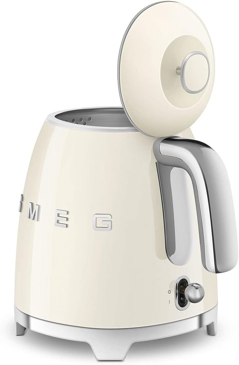 SMEG Mini 50'S Retro Style 3 Cup Electric Kettle with Double Wall anti Slip Base and Water Level Indicator (Cream)